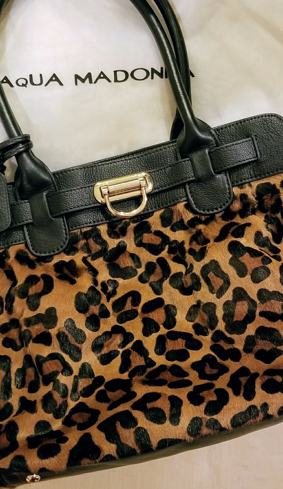 Leopard print pony hair and leather shoulder bag